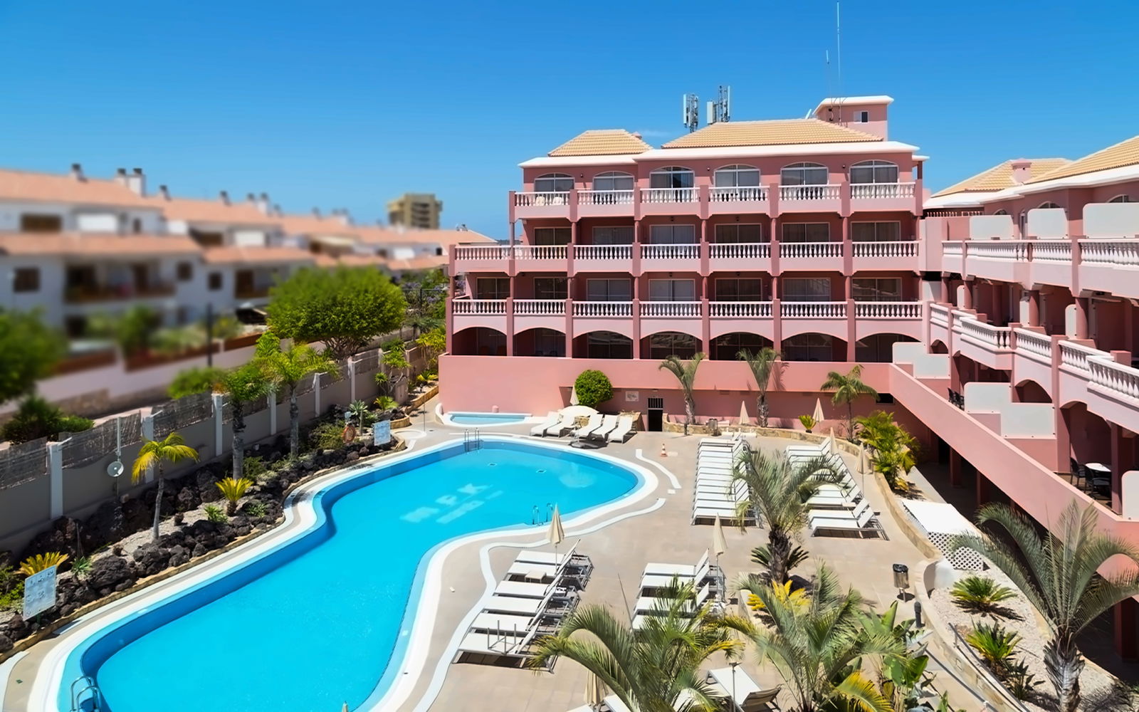 Hotel Apartamentos Marola Park