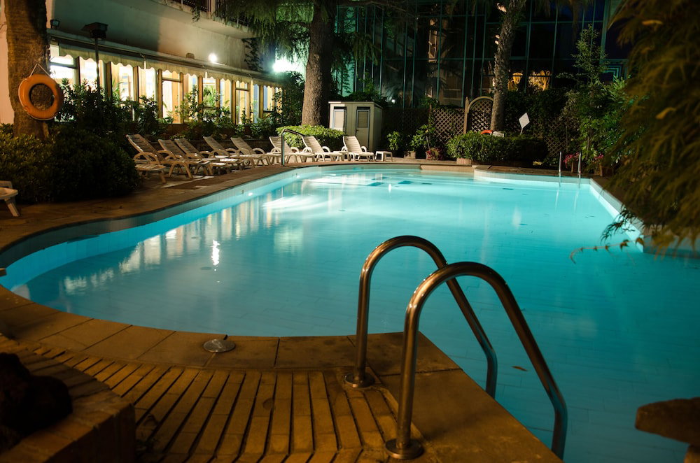 Grand Hotel Terme Tamerici E Principe