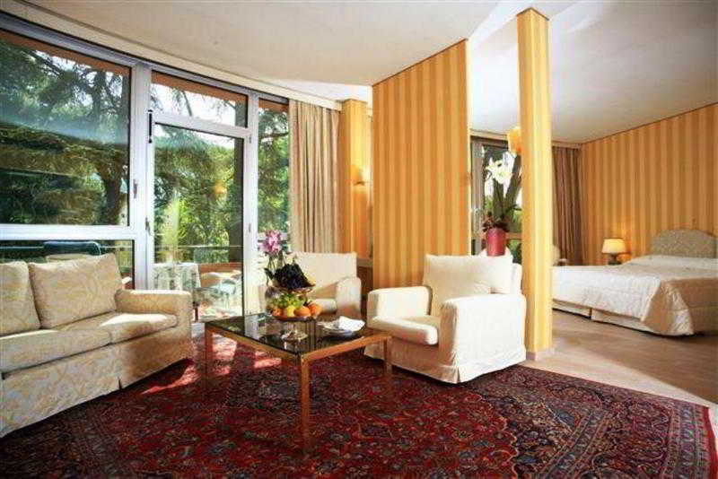 Grand Bellavista Palace E Golf