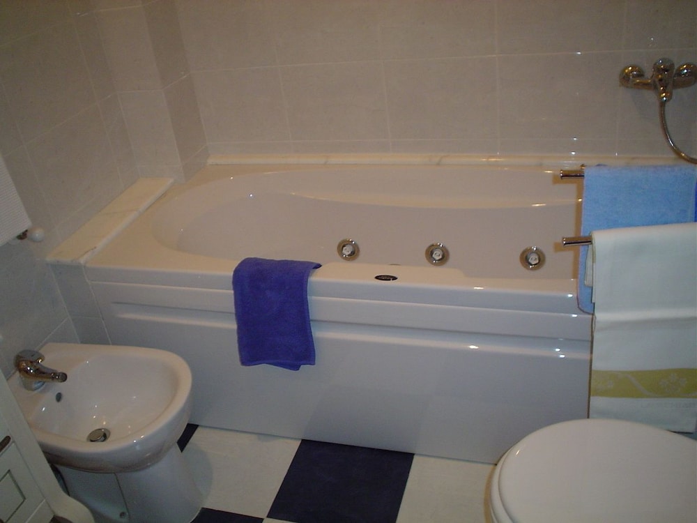 Bed & Breakfast Petit Chateau