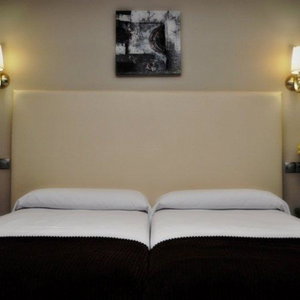 Hotel Hotel Sercotel Doña Carmela cazare Sevilla
