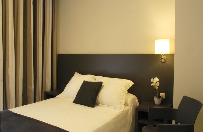 Hotel Los Robles Hotel