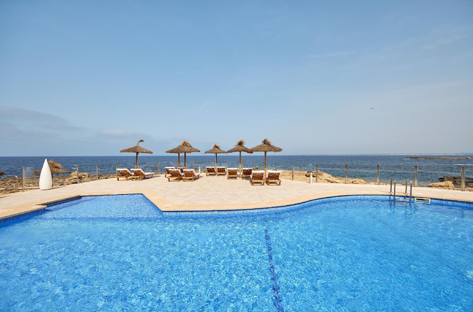 Universal Hotel Cabo Blanco - Adults Only