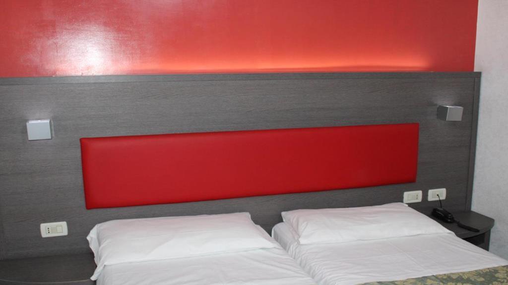 Hotel Center 2