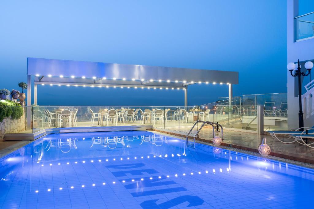 dal travel Denise Beach Hotel