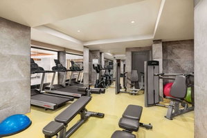 Hotel Ramada By Wyndham Istanbul Pera cazare Istanbul