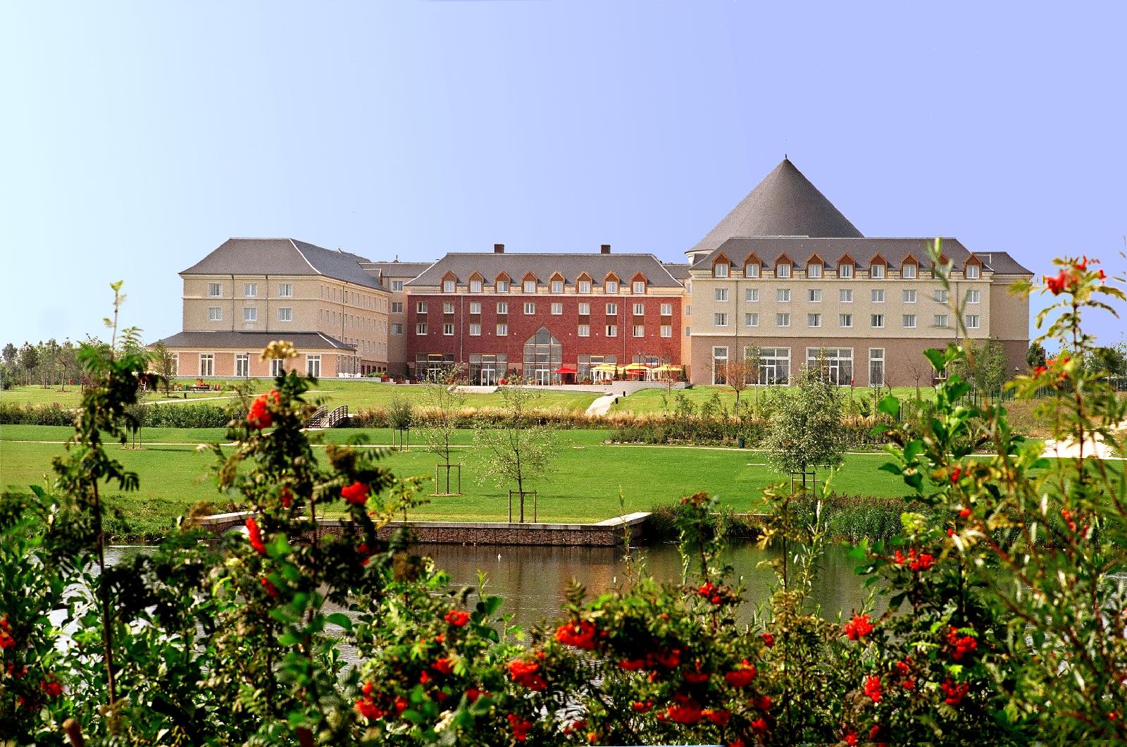 Hotel Grand Magic Hotel