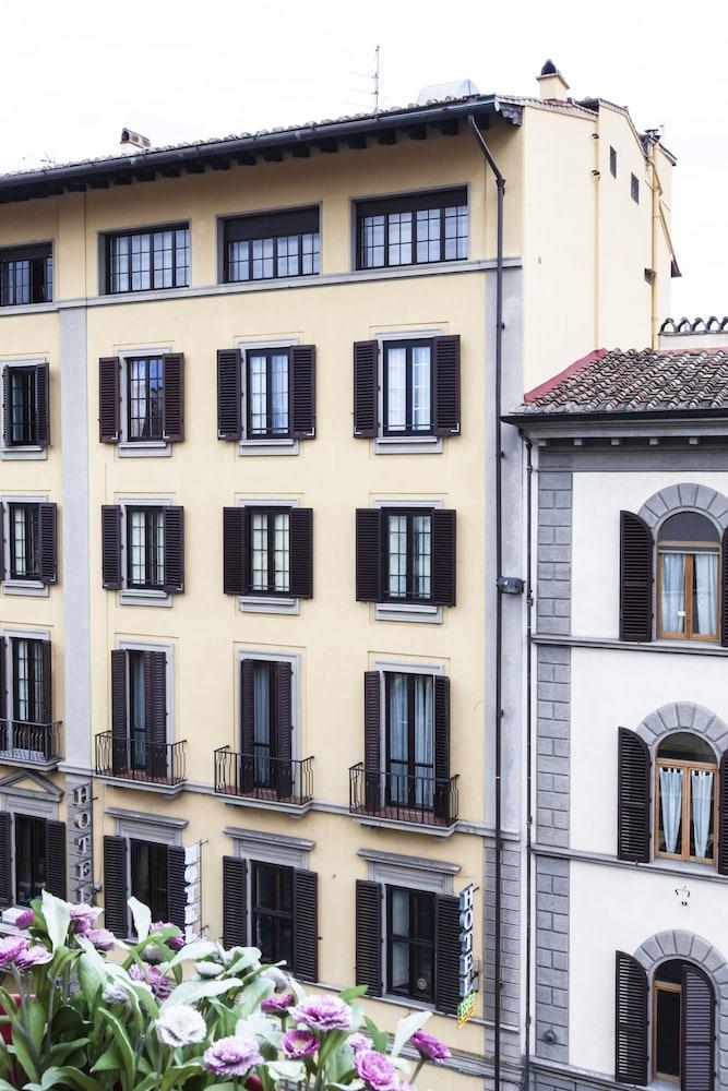 Hotel Hotel Ester