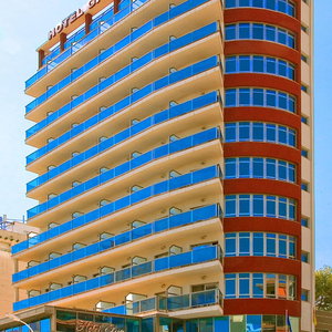 Sejur Hotel Rh Gijón vacanta Gandia