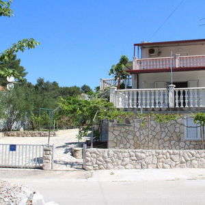 Hotel Apartments Ena cazare Hvar