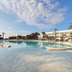 Sejur Grand Palladium Select Palace Ibiza vacanta Platja d'en Bossa