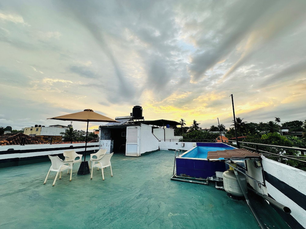 Mcs Holiday Apartments