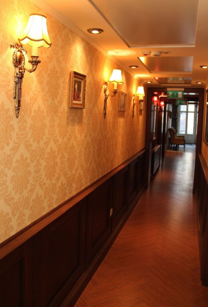 Mozart Hotel