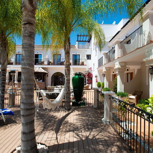 Hotel Paloma Blanca Boutique Hotel Puerto Banus cazare Marbella