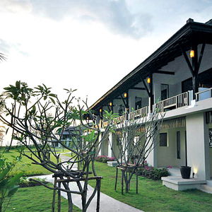 Hotel Palm Galleria Resort cazare Ban Khao Lak