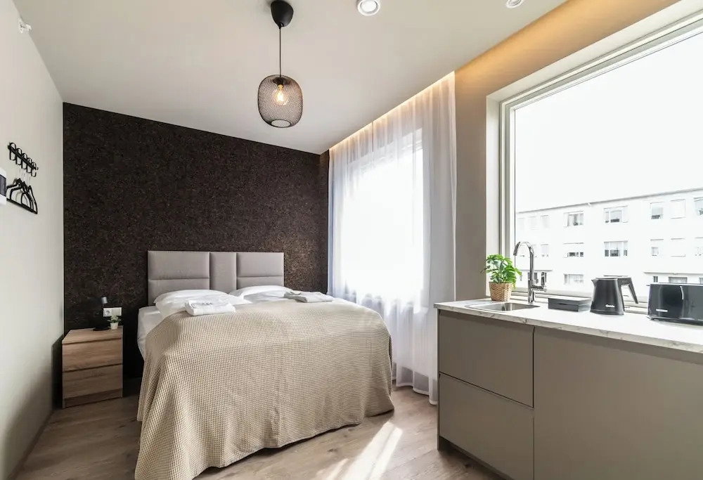 Hotel Frost Apartments By Heimaleiga