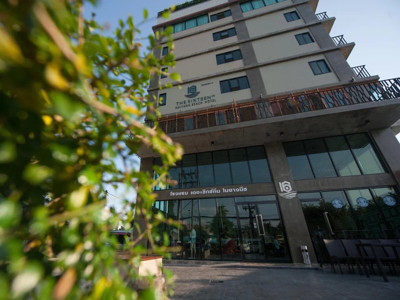 Hotel The Sixteenth Naiyang Beach Hotel