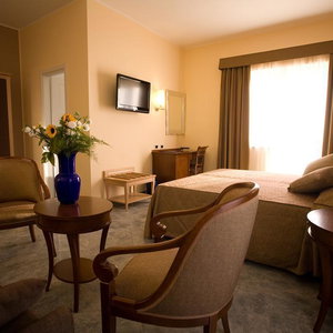 Hotel Villa Tirreno cazare Tarquinia