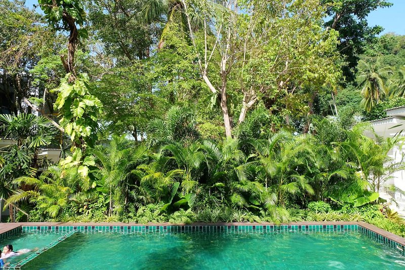 Whalecome Aonang Resort