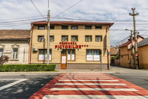 Hotel Pensiunea Pictorilor cazare Baia Mare
