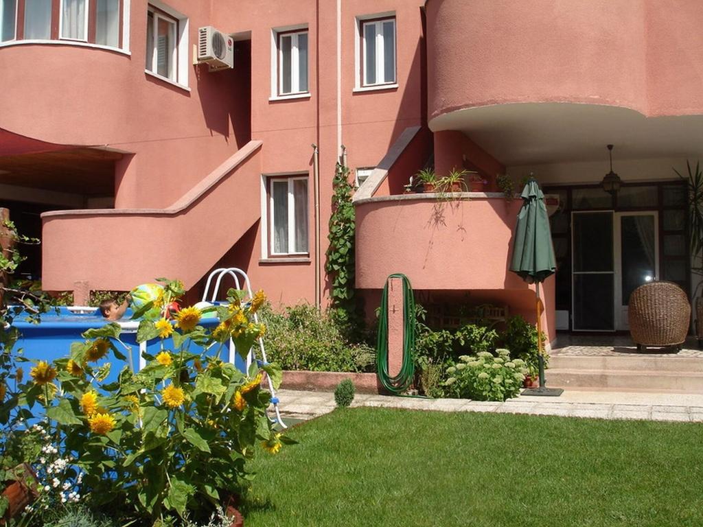Escala Villa-Hotel