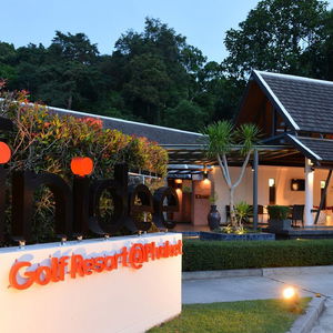 Hotel Tinidee Golf Resort Phuket cazare Patong