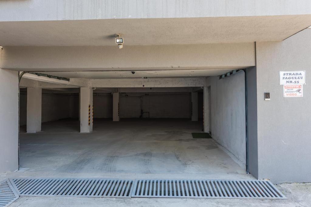 Rania Apartments