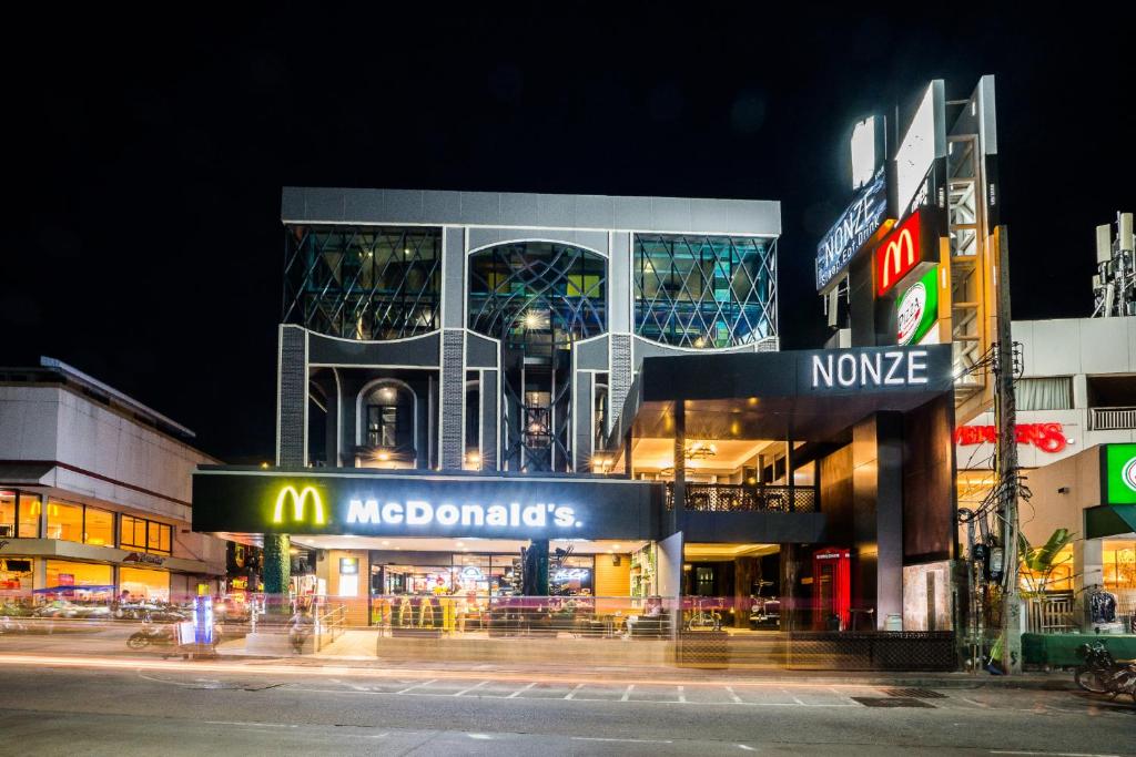 Nonze Hostel