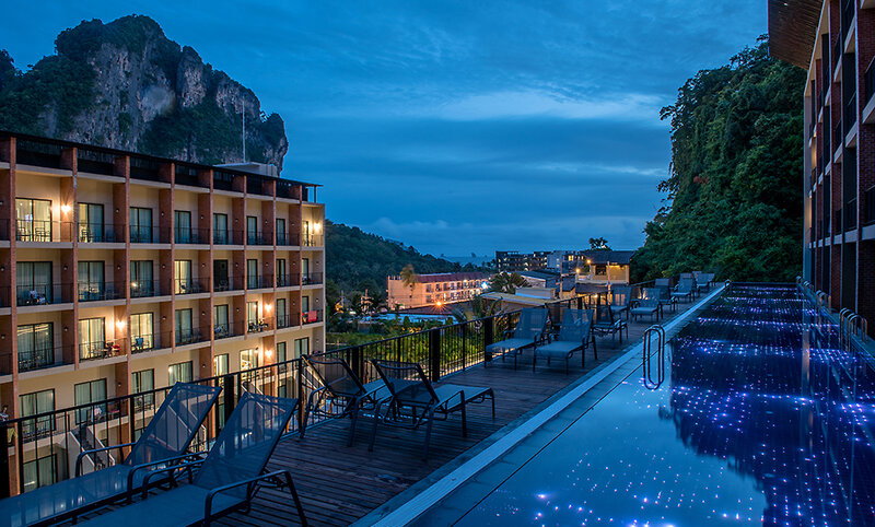 Sugar Marina Resort Cliffhanger