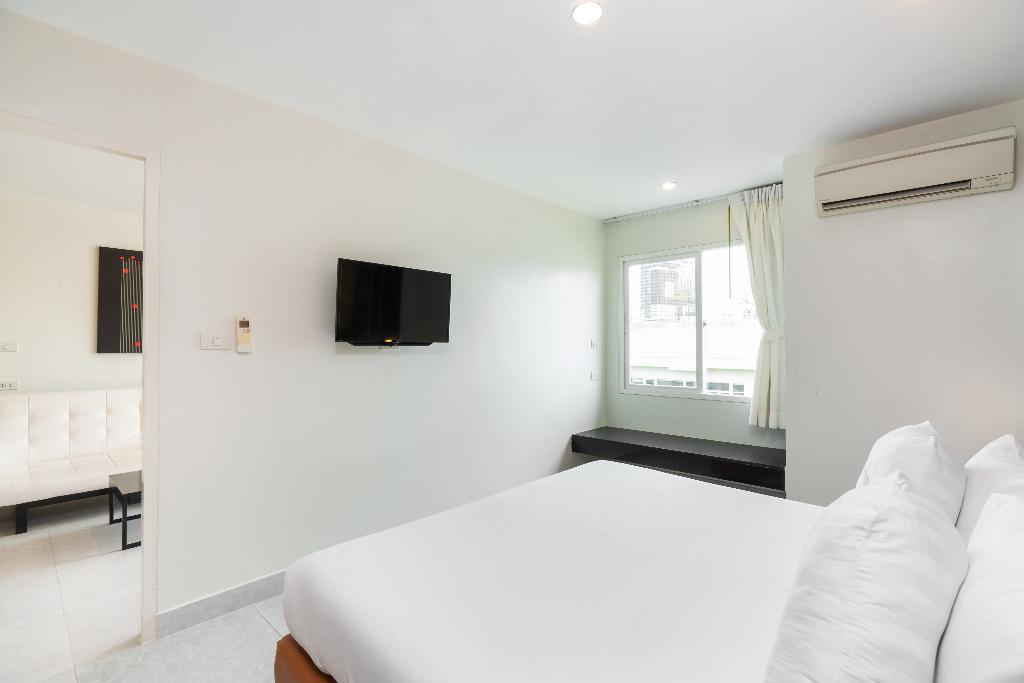 Grand Bella Hotel