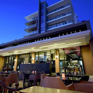 Hotel Tsix5 Quarter cazare Chon Buri