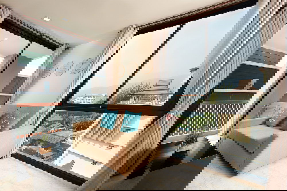 Hotel Cross Vibe Chiang Mai Decem