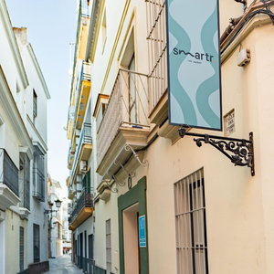 Hotel Smartr Sevilla Las Dueñas cazare Sevilla