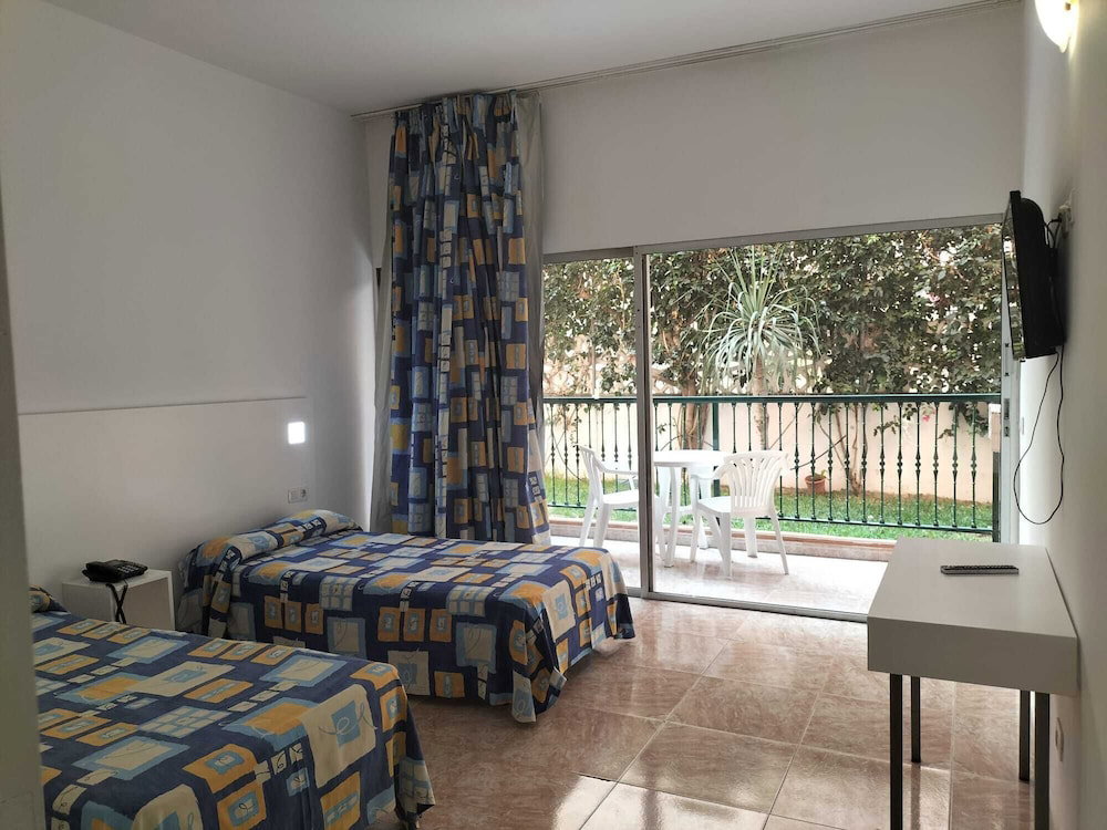 Hotel Apartments Chinyero