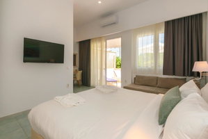 Hotel Iakinthos Tsilivi Beach cazare Planos