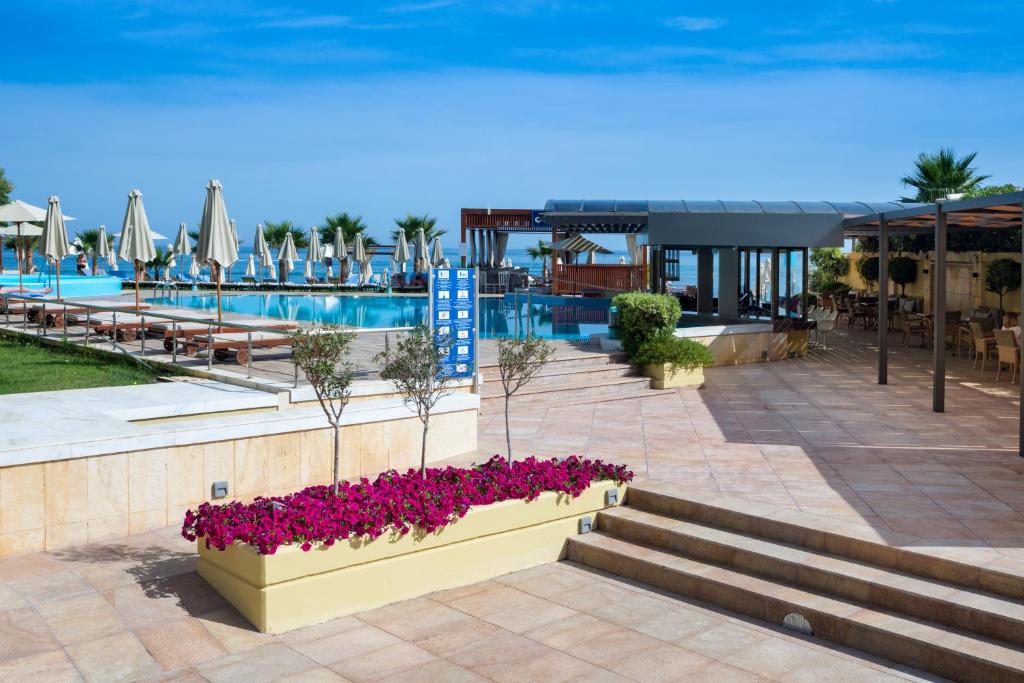 Thalassa Beach Resort - Adults Only