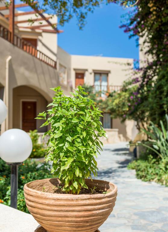 Indigo Mare Hotel Apartments