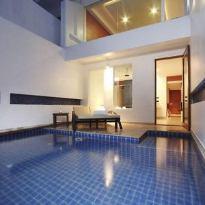 Hotel La Flora Resort Patong cazare Patong