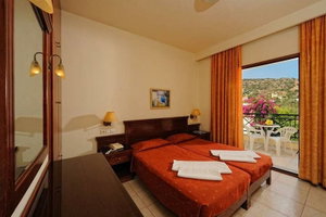 Hotel Maria Lambis Apartments cazare Stalis