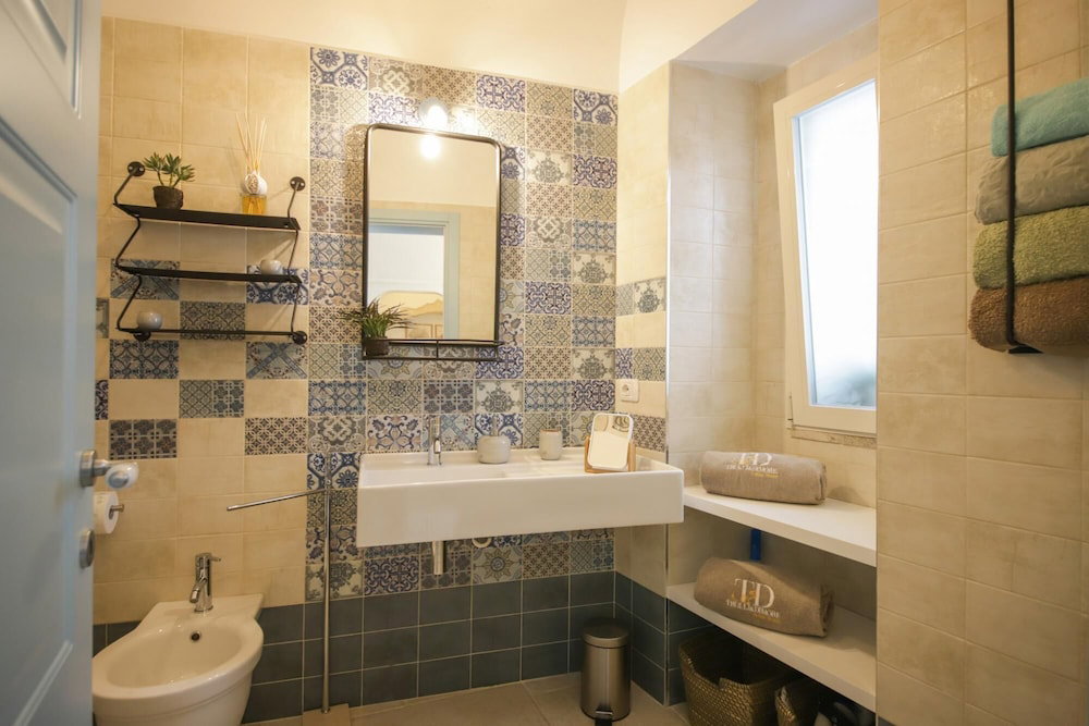 Td Casa Marea Seaside View In Prime Location
