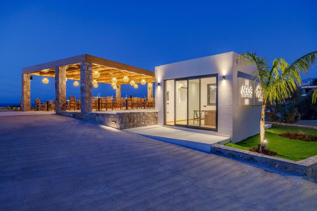 Deos Luxury Suites