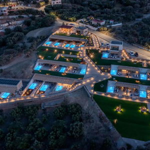 Hotel Deos Luxury Suites cazare Limenas