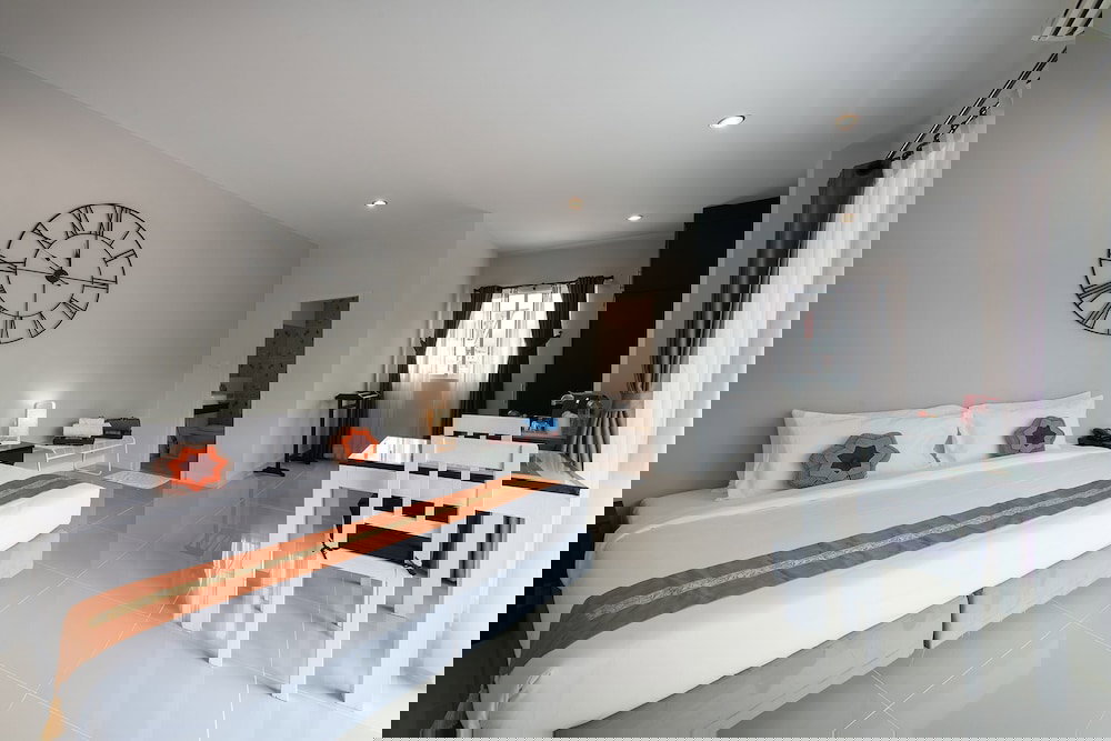 Hotel May House Karon Beach