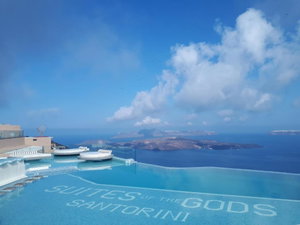 Hotel Suites Of The Gods Cave Spa cazare Megalochori