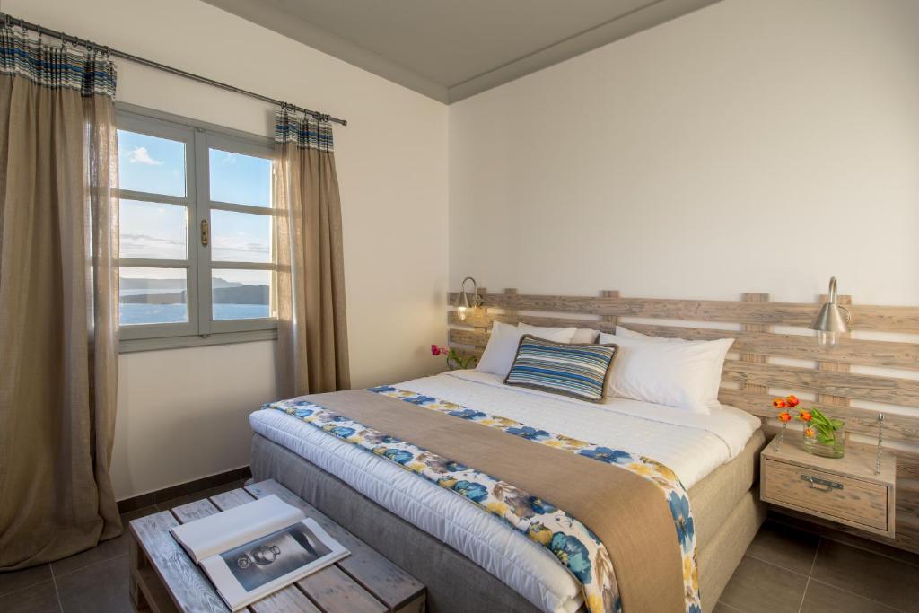 Caldera's Dolphin Suites
