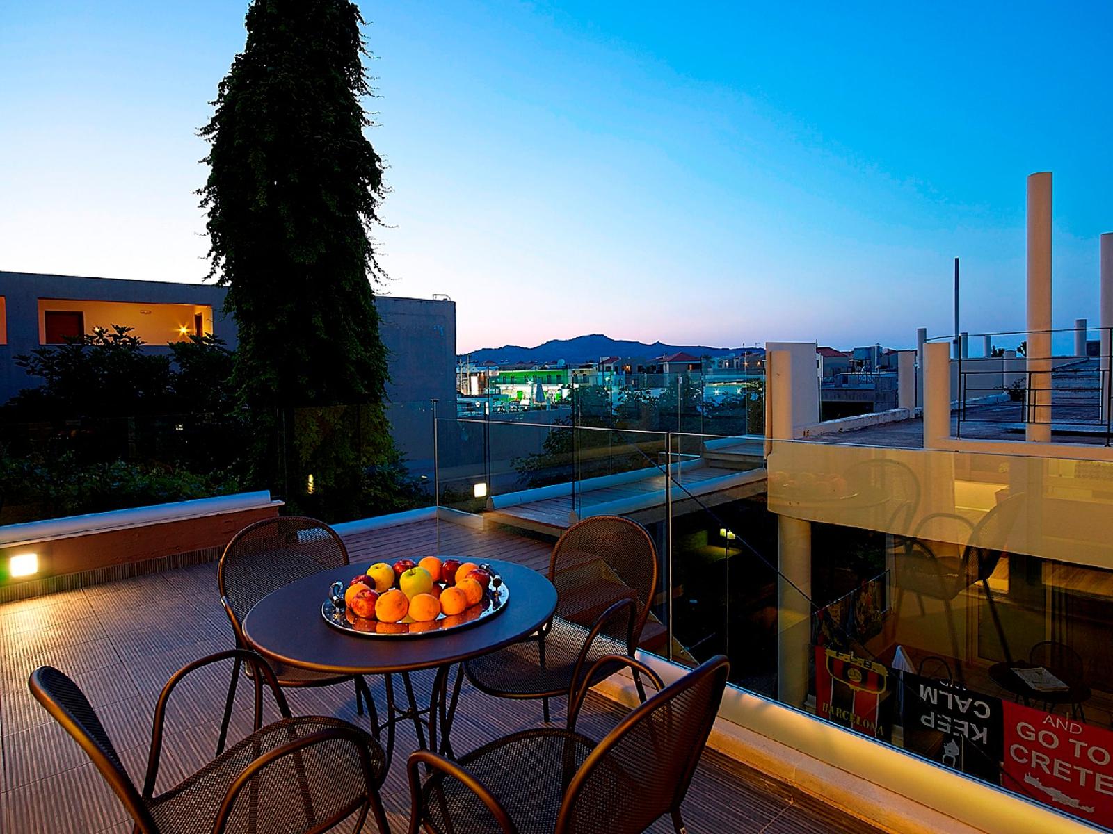 Elotis Suites
