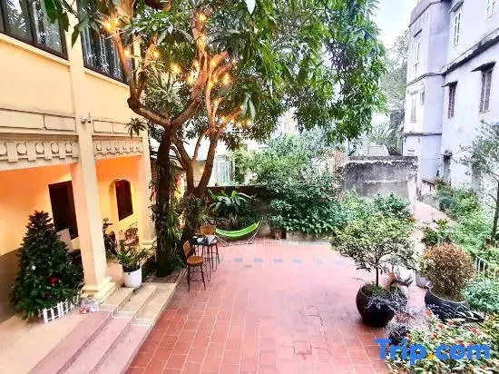Hotel Lee Homestay