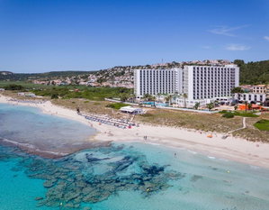 Hotel Sol Milanos Pingüinos cazare Menorca