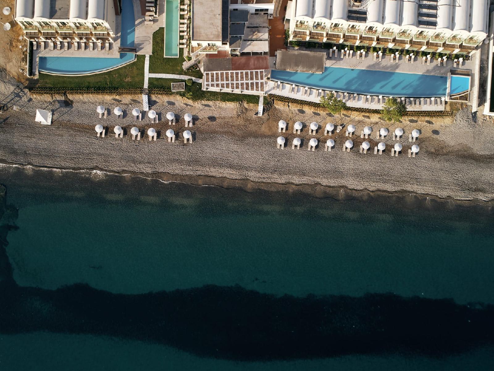 Giannoulis – Grand Bay Beach Resort - Adults Only
