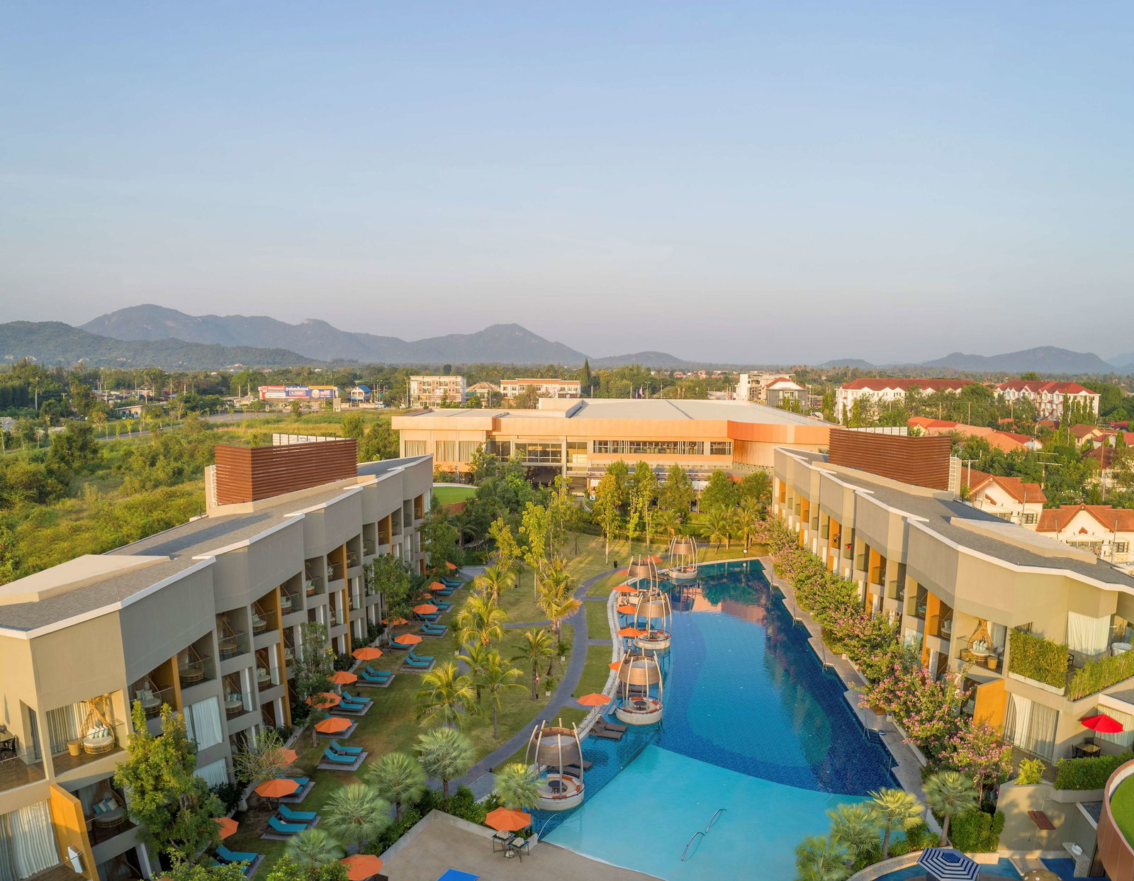 Hotel Avani+ Hua Hin Resort
